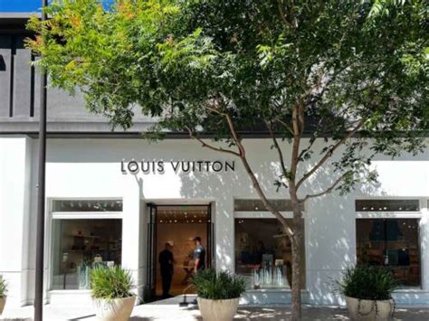 louis vuitton store walnut creek|french designer walnut creek.